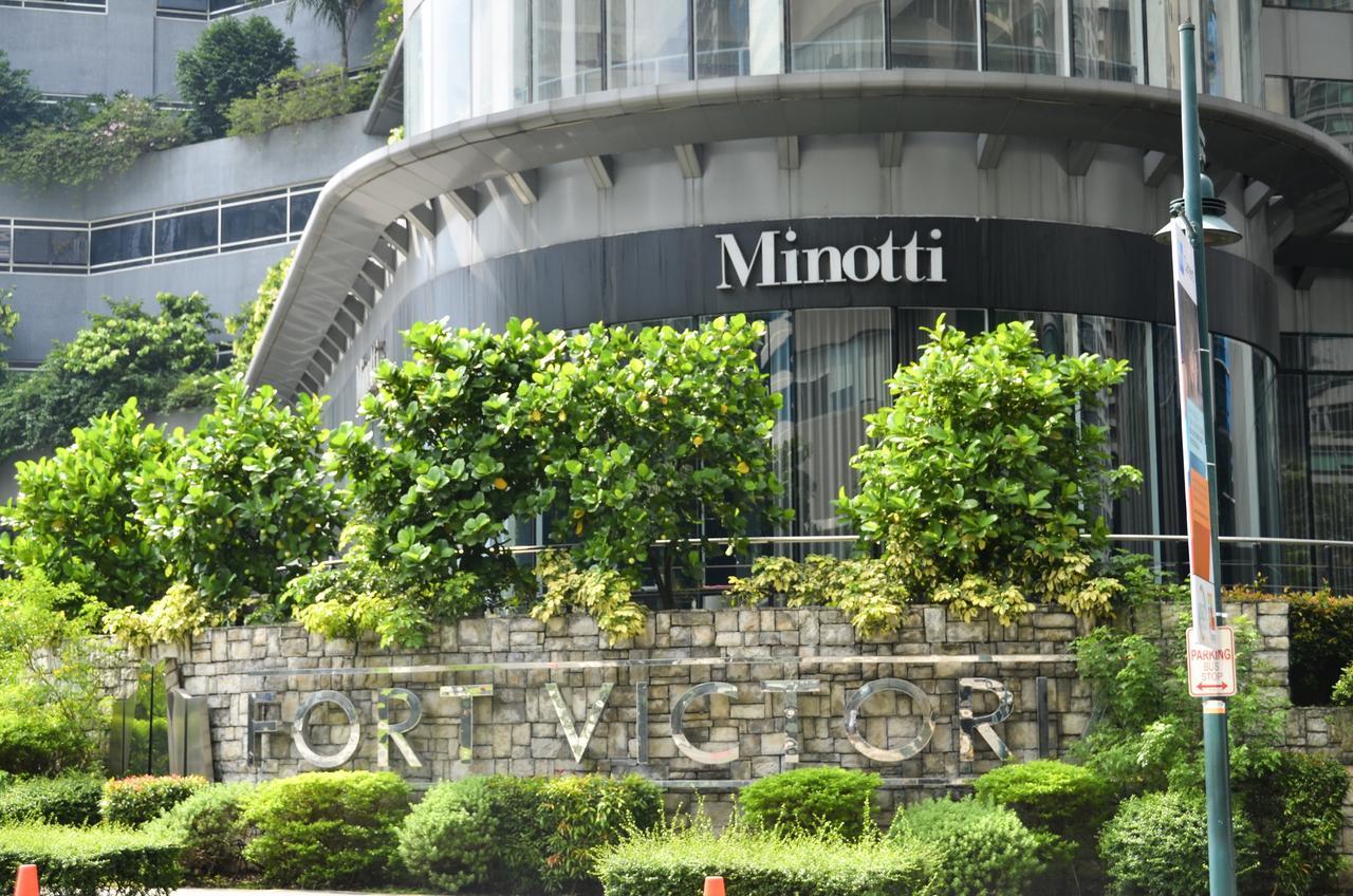 Victoria Soho Suites Manila Exterior photo